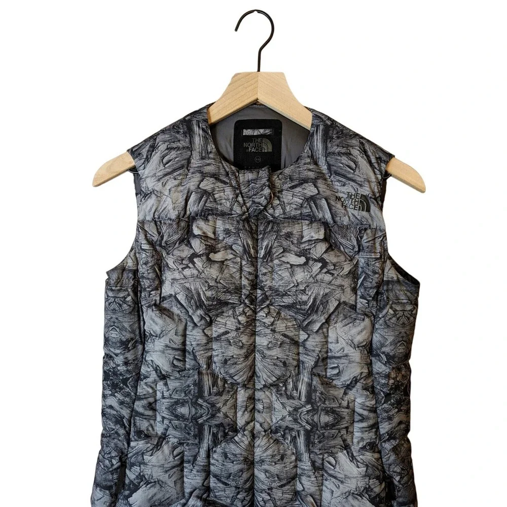 The North‎ Face x Barneys New York Vest 90% Goose Down Limited Edition Gray XS